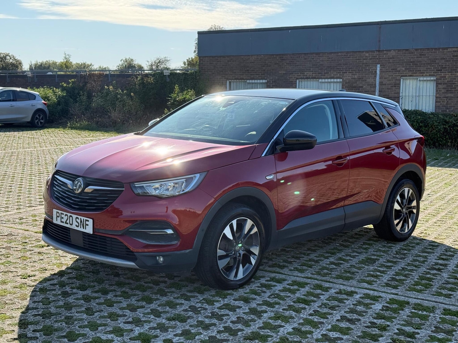 Used Vauxhall Grandland X 2020 for sale - 77115906: Photo 1