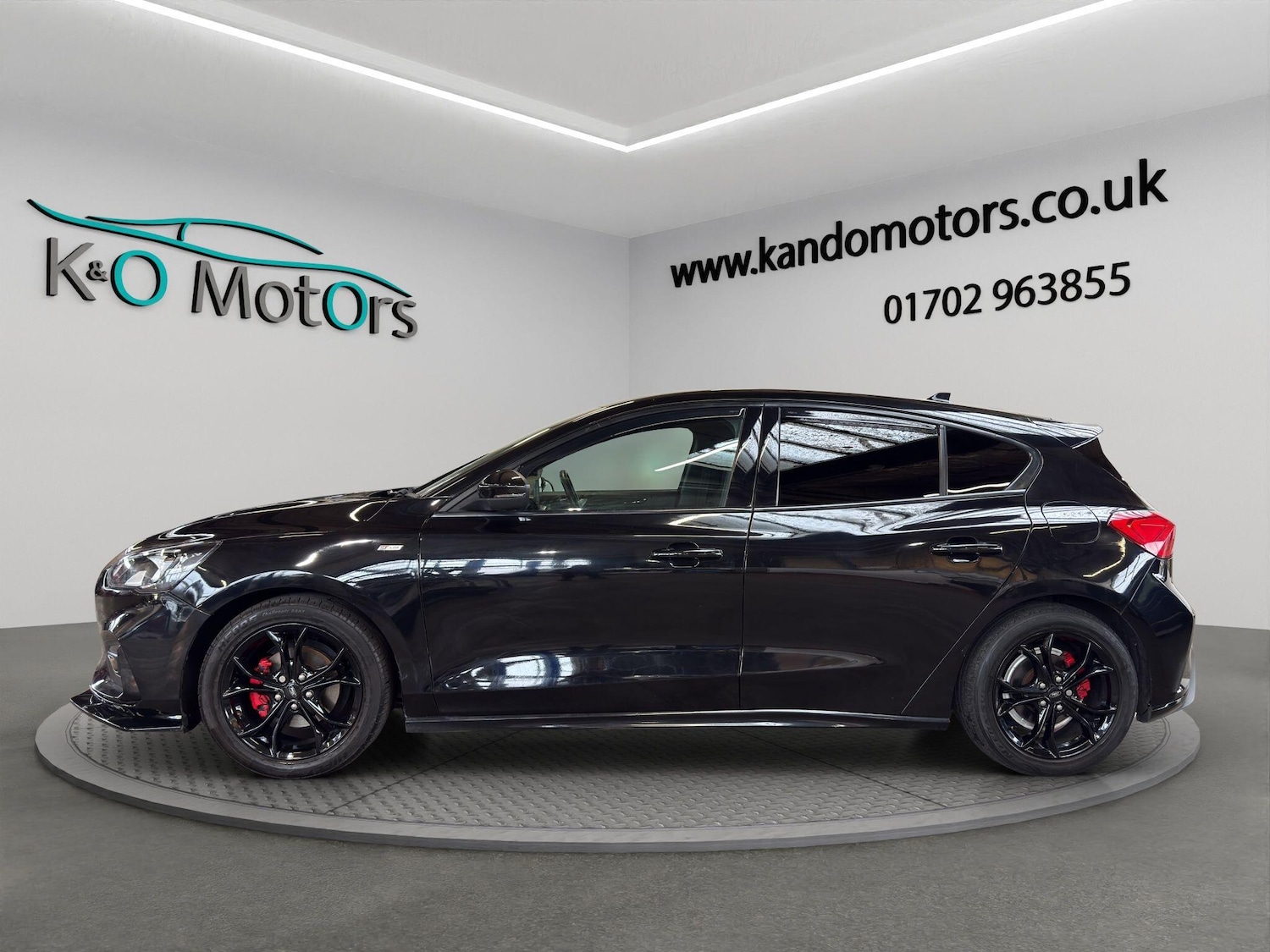 Used Ford Focus 2021 for sale - 78204341: Photo 3