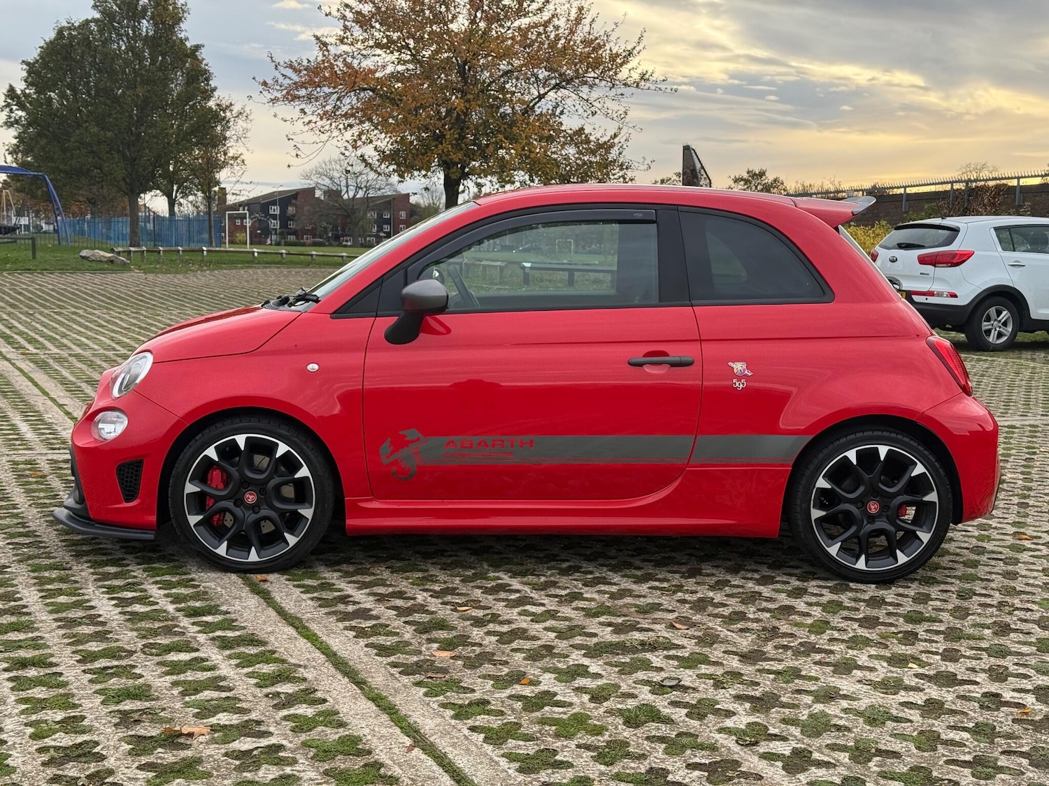 Used Abarth 595 for sale - 76473320: Photo 2