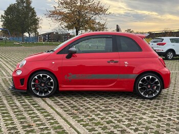 Used Abarth 595 2017 for sale - 76473320: Photo