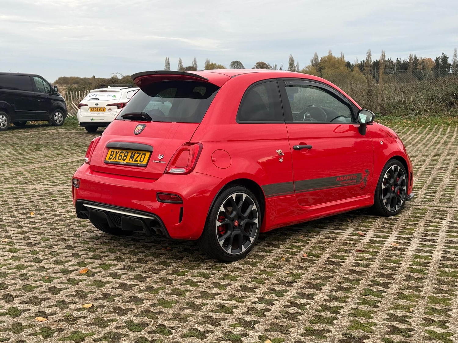 Used Abarth 595 for sale - 76473320: Photo 5