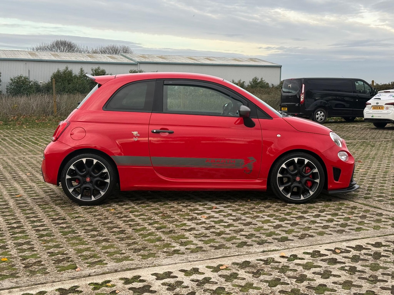 Used Abarth 595 for sale - 76473320: Photo 6