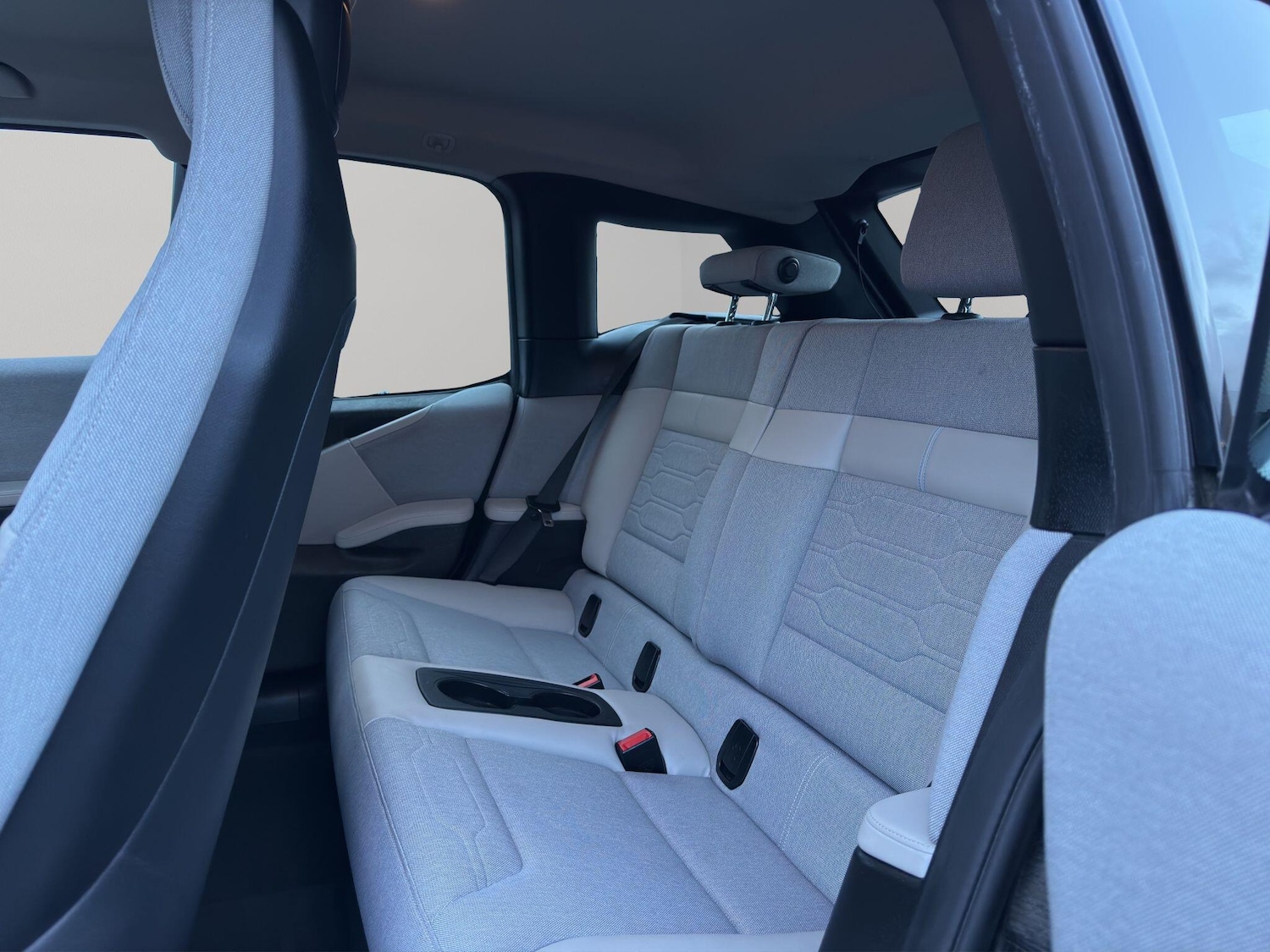 Used BMW i3 2017 for sale - 76850472: Photo 18