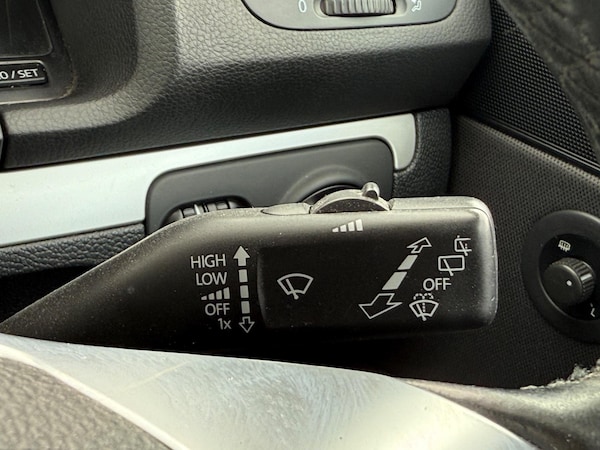 Used Volkswagen Scirocco 2012 for sale - 75714372: Photo 26