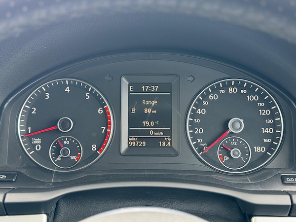 Used Volkswagen Scirocco 2012 for sale - 75714372: Photo 27