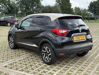 Used Renault Captur 2014 for sale - 75401733: Photo