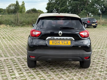 Used Renault Captur 2014 for sale - 75401733: Photo