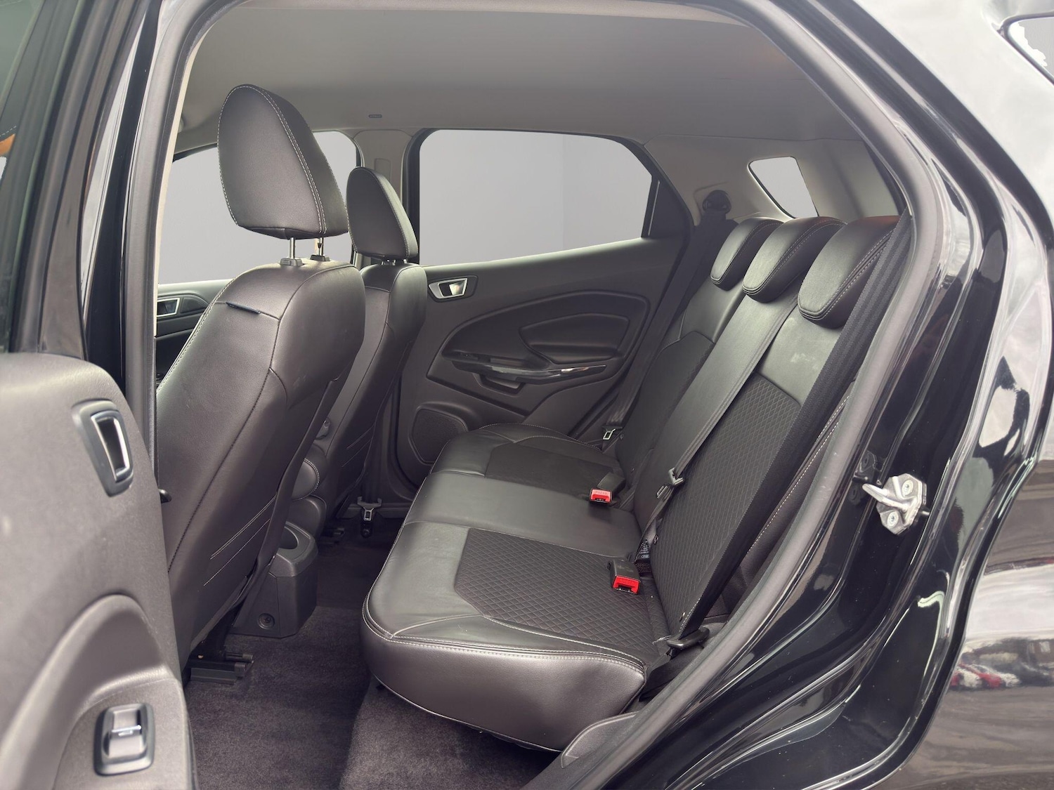 Used Ford Ecosport 2016 for sale - 77598167: Photo 18