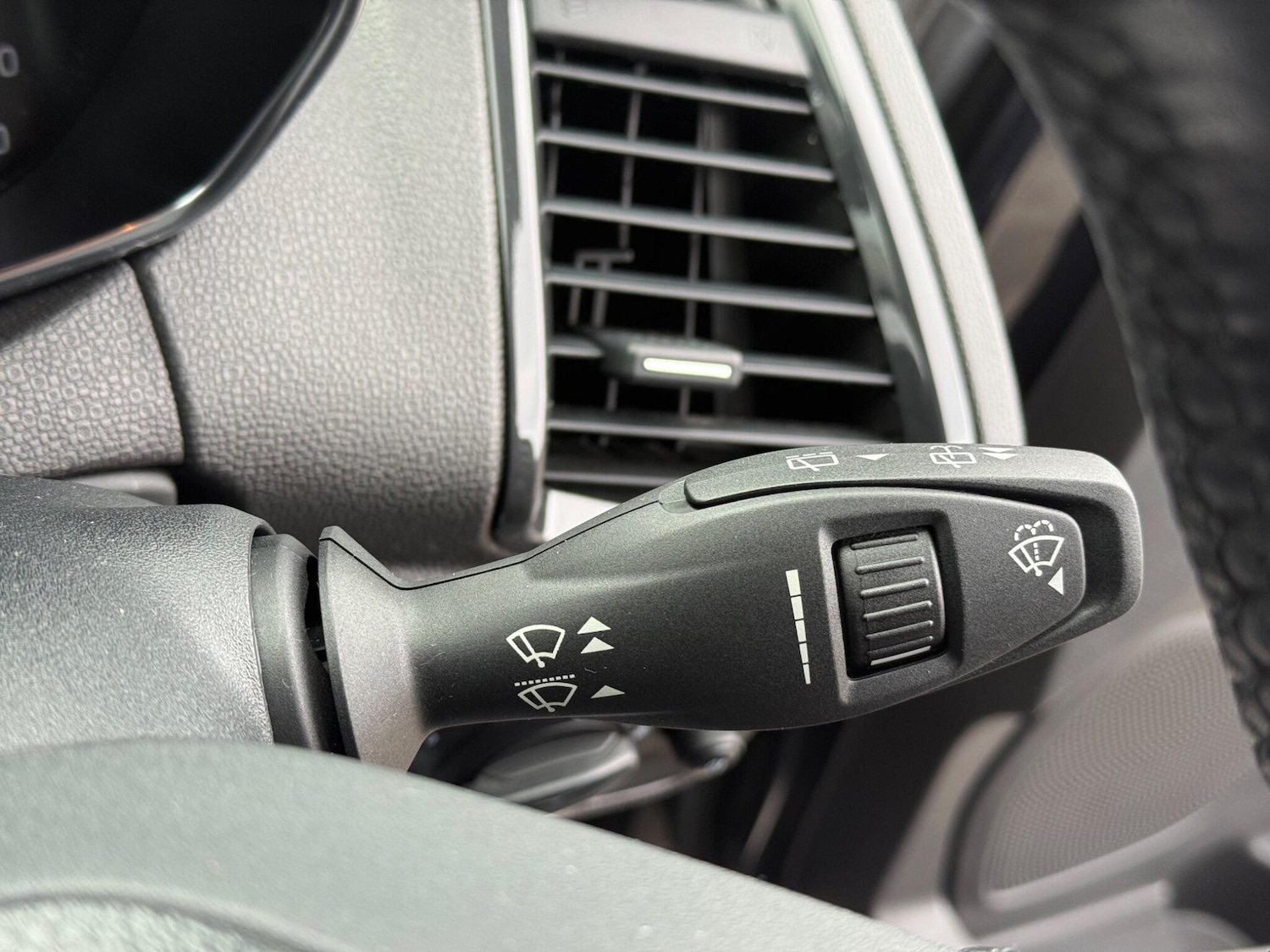 Used Ford Ecosport 2016 for sale - 77598167: Photo 27