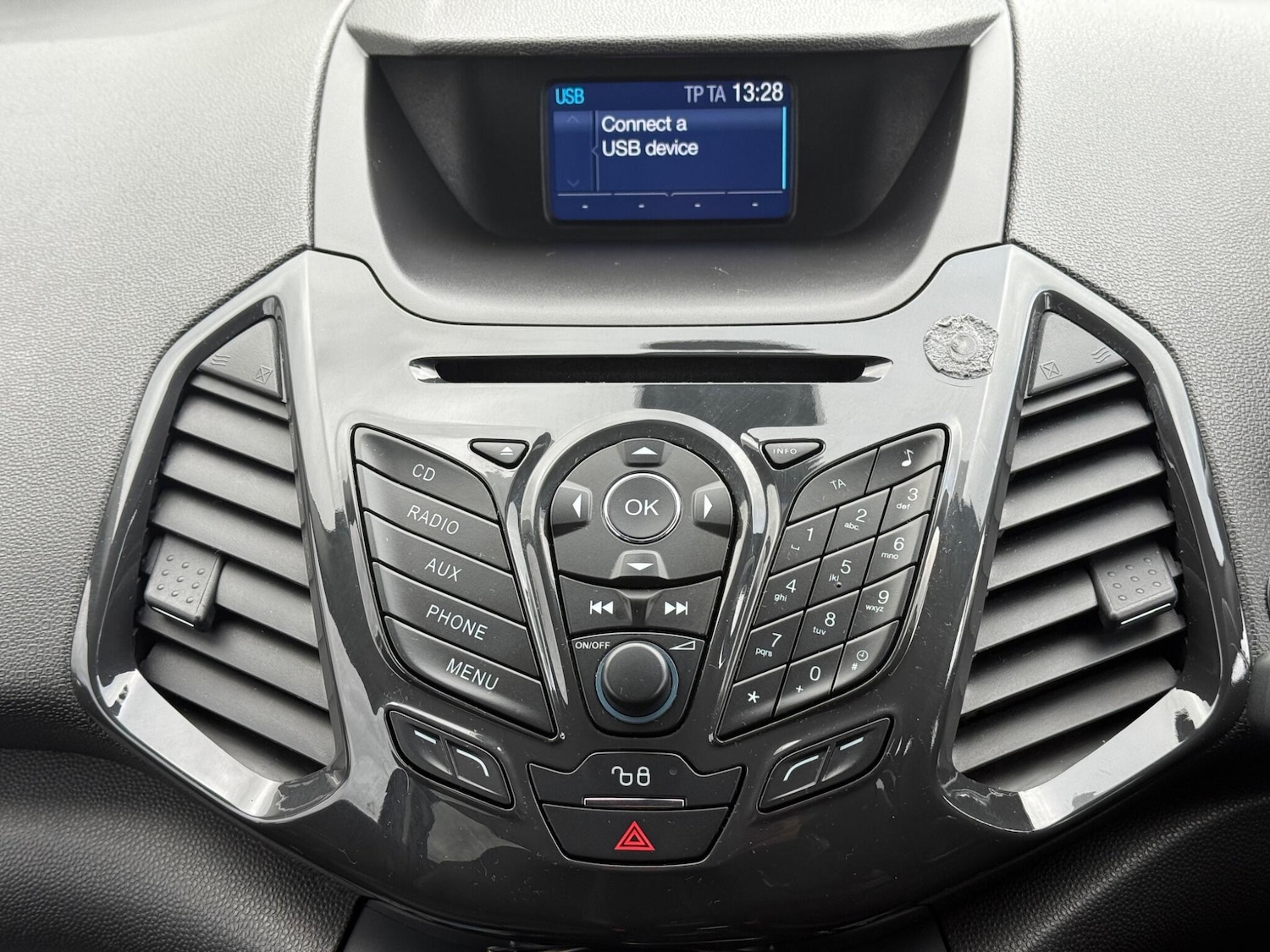 Used Ford Ecosport 2016 for sale - 77598167: Photo 32