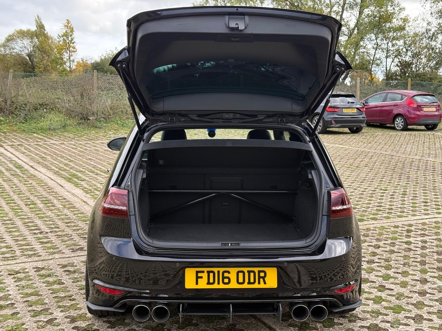 Used Volkswagen Golf 2016 for sale - 76348868: Photo 50