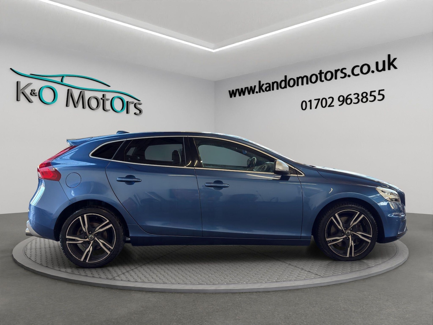 Used Volvo V40 2017 for sale - 76927006: Photo 7
