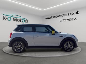 Used MINI Hatch 2022 for sale - 79756278: Photo