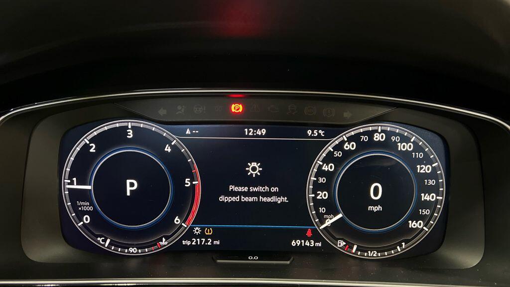 Used Volkswagen Golf 2018 for sale - 77469319: Photo 12