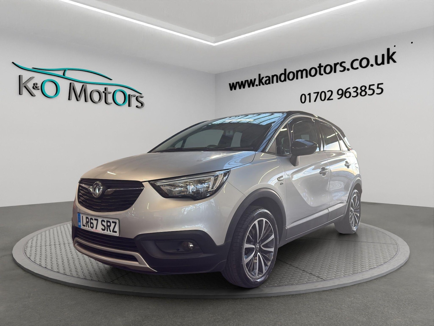 Used Vauxhall Crossland X 2017 for sale - 76409159: Photo 1