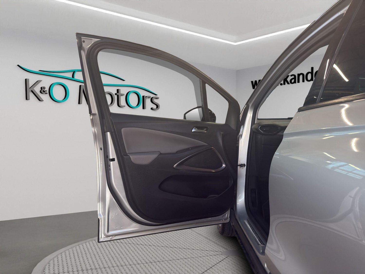 Used Vauxhall Crossland X 2017 for sale - 76409159: Photo 40