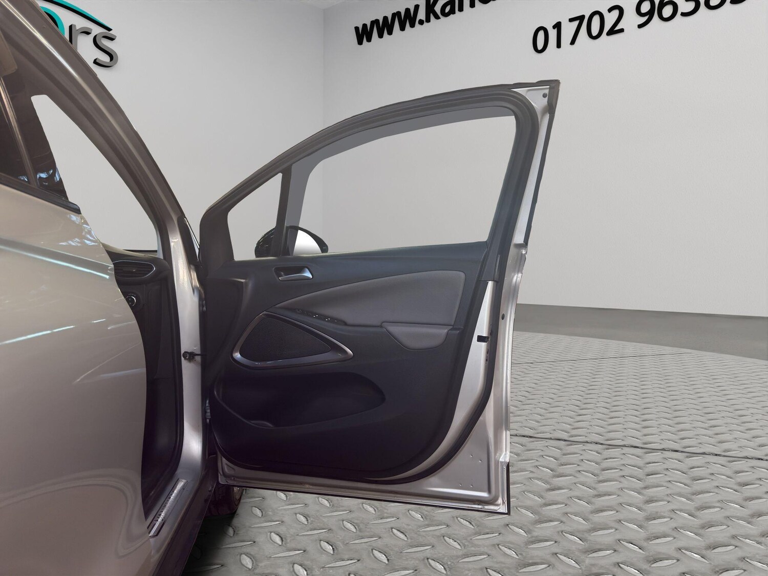 Used Vauxhall Crossland X 2017 for sale - 76409159: Photo 47