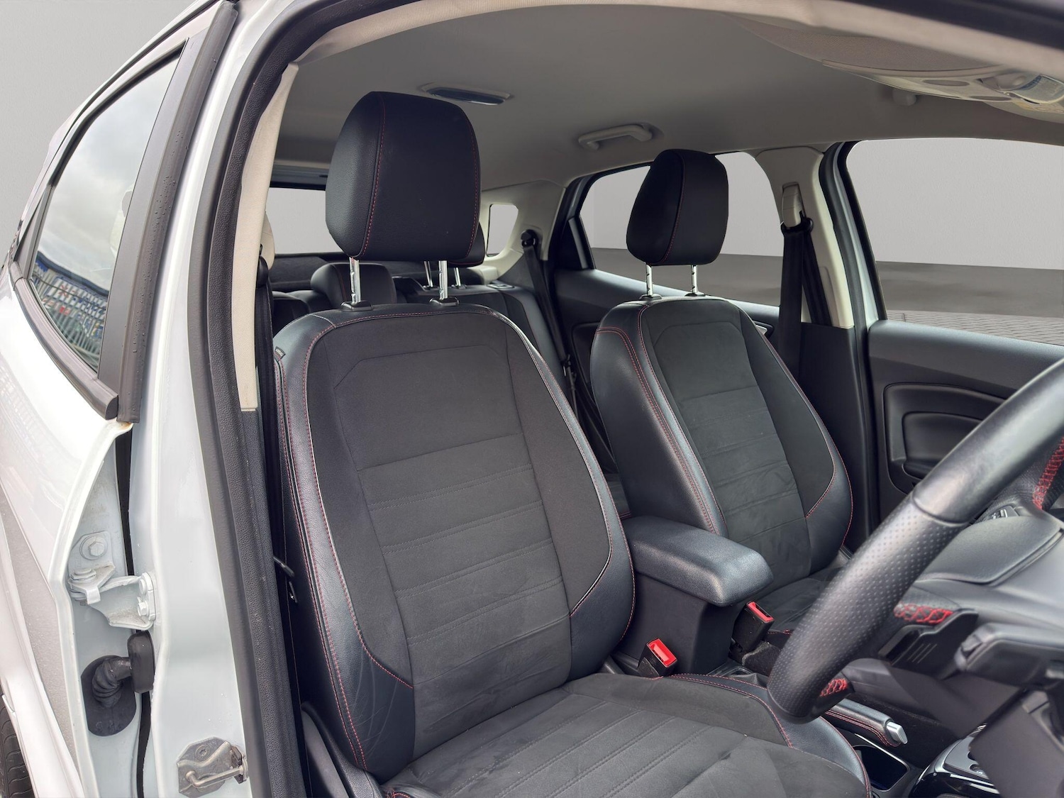 Used Ford Ecosport 2019 for sale - 77115910: Photo 12