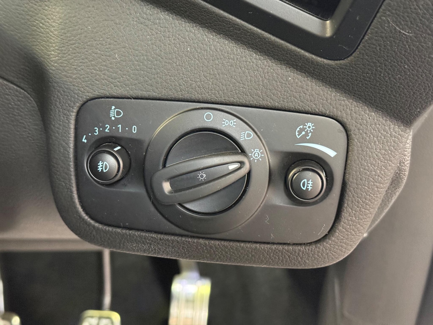 Used Ford Kuga 2019 for sale - 77704869: Photo 36