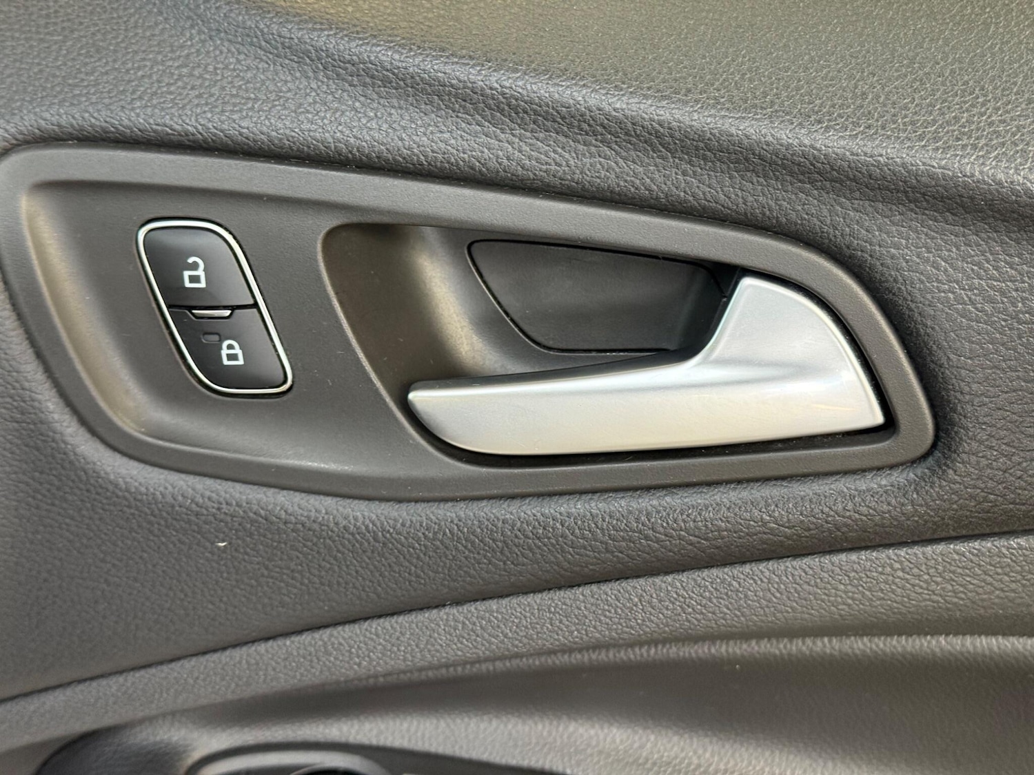 Used Ford Kuga 2019 for sale - 77704869: Photo 37