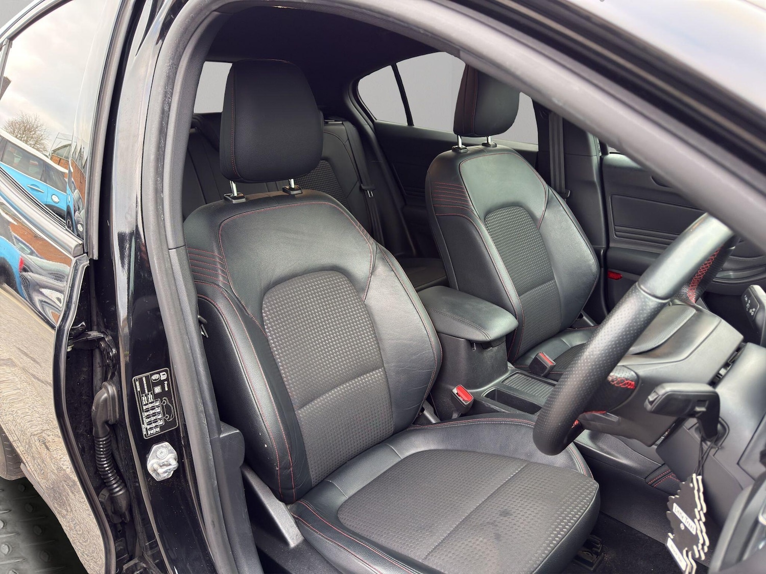 Used Ford Focus 2020 for sale - 77115904: Photo 12