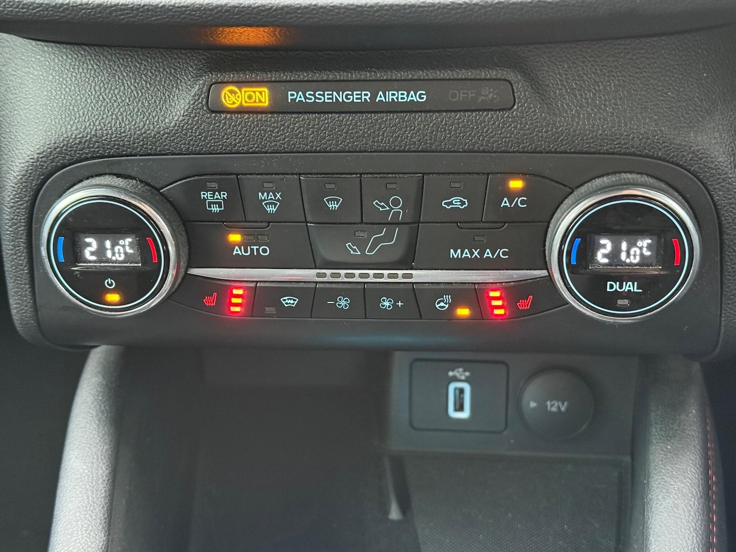 Used Ford Focus 2020 for sale - 77115904: Photo 36