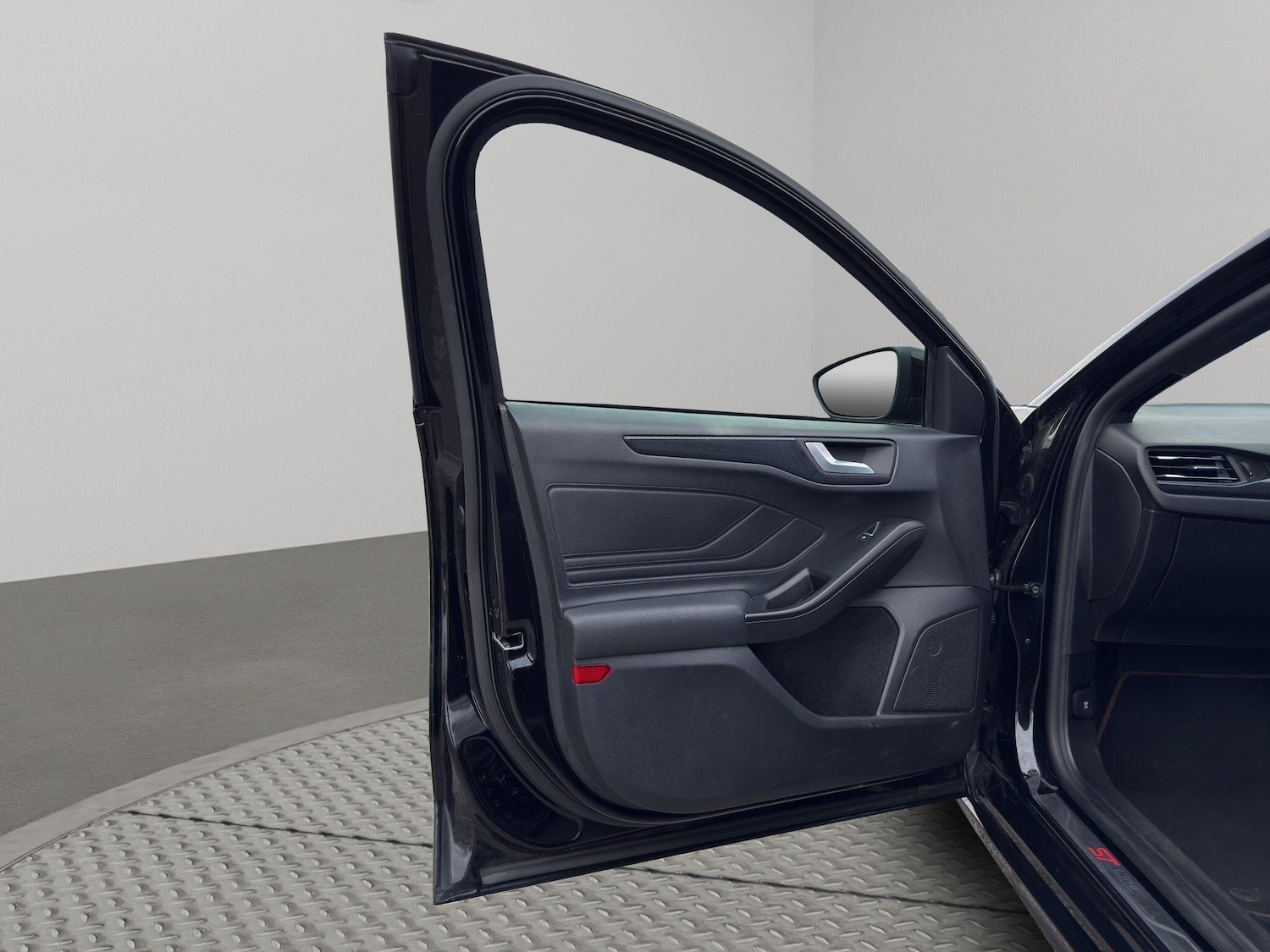 Used Ford Focus 2020 for sale - 77115904: Photo 42