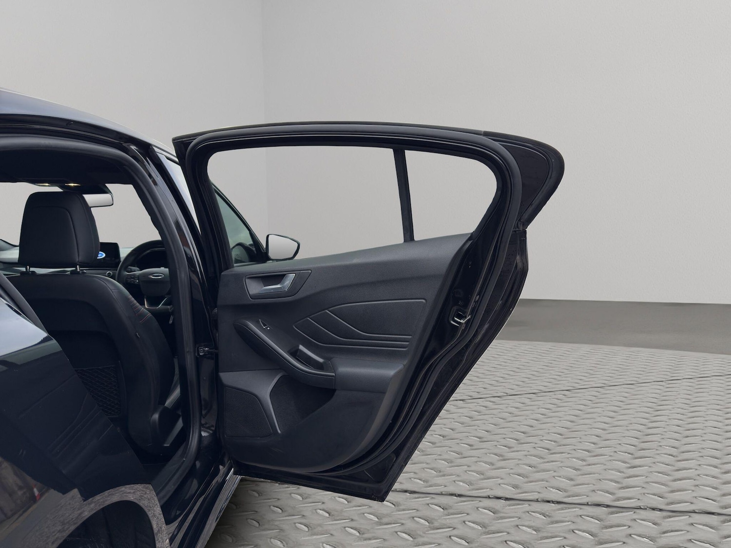 Used Ford Focus 2020 for sale - 77115904: Photo 46