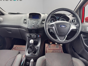 Used Ford Fiesta 2017 for sale - 79157915: Photo