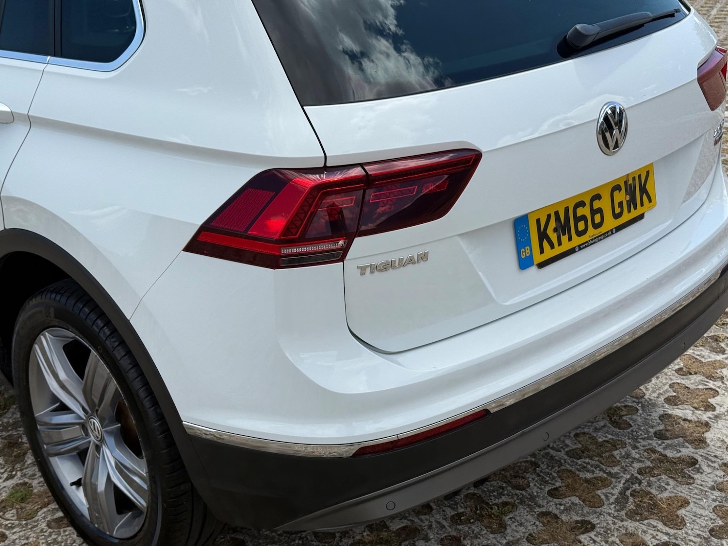 Vehicle 48