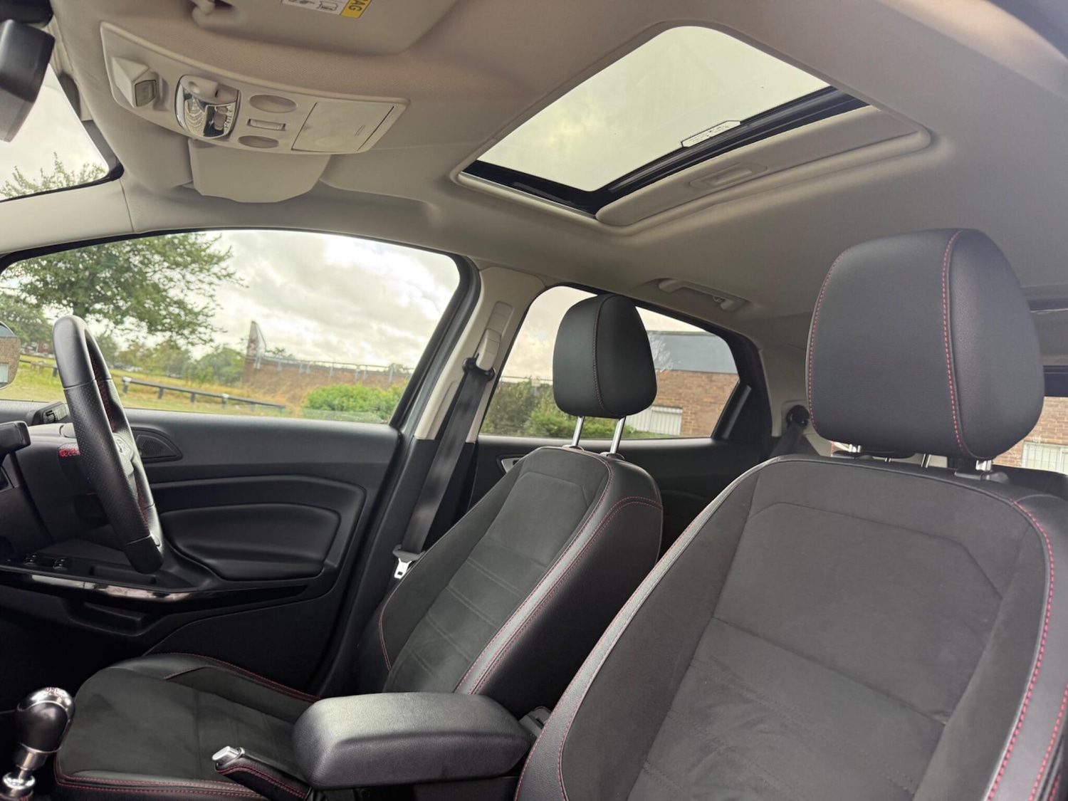 Used Ford Ecosport 2019 for sale - 77115922: Photo 17