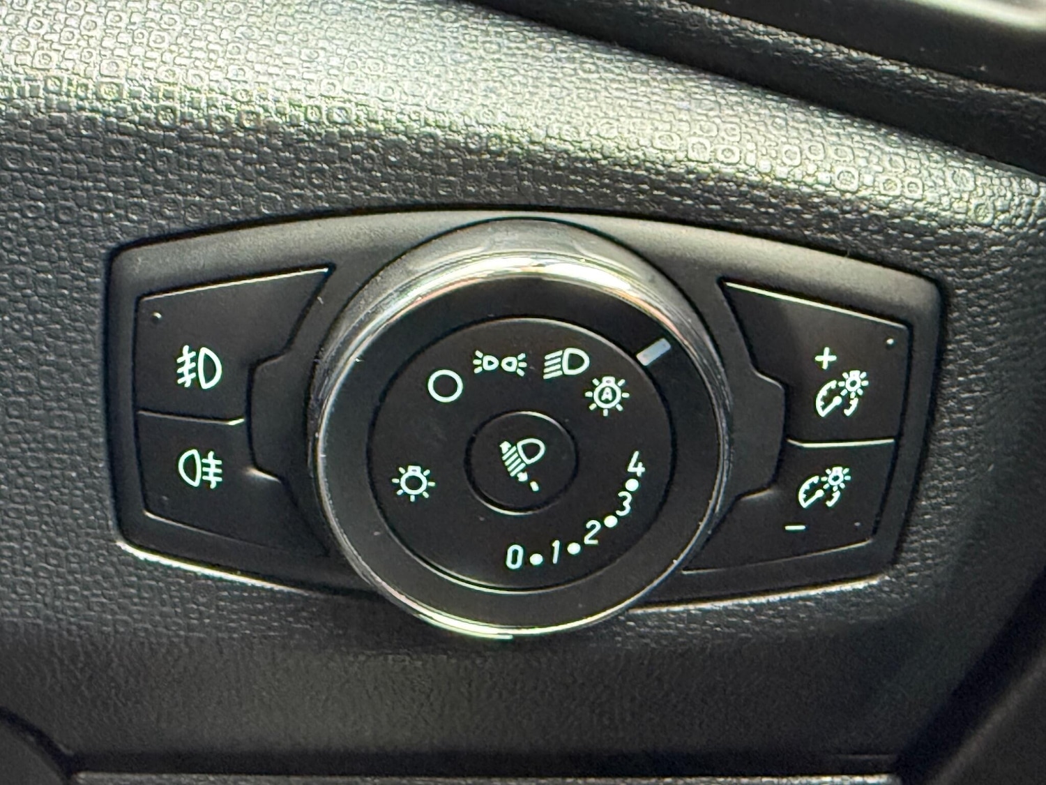 Used Ford Ecosport 2019 for sale - 77115922: Photo 37