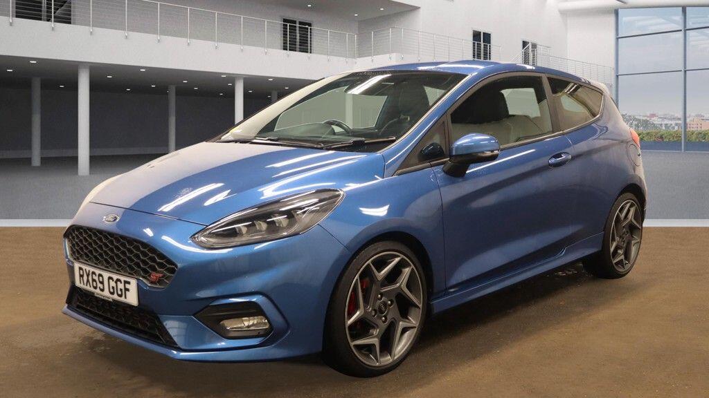 Used Ford Fiesta 2019 for sale - 76409097: Photo 1