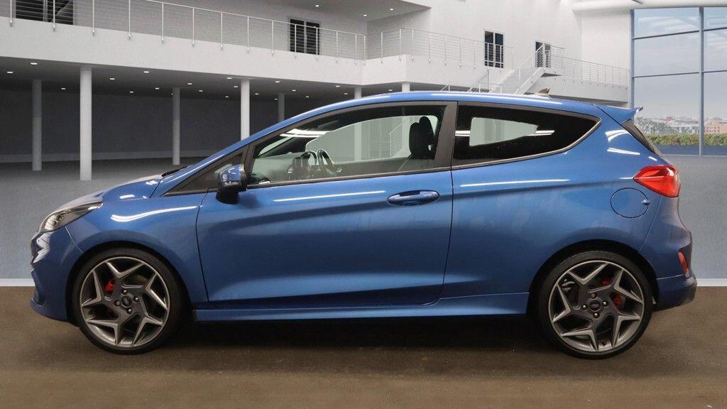 Used Ford Fiesta 2019 for sale - 76409097: Photo 3