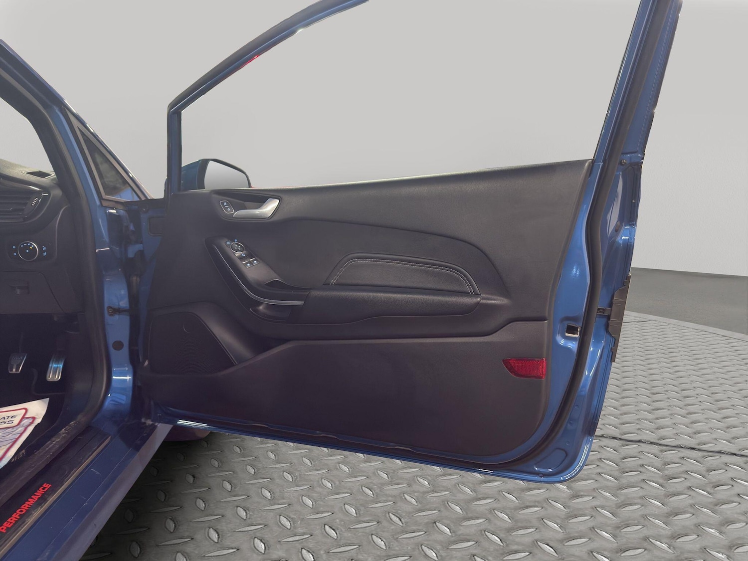 Used Ford Fiesta 2019 for sale - 76409097: Photo 46