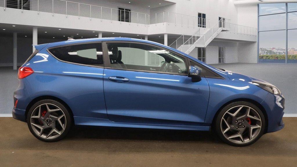 Used Ford Fiesta 2019 for sale - 76409097: Photo 6