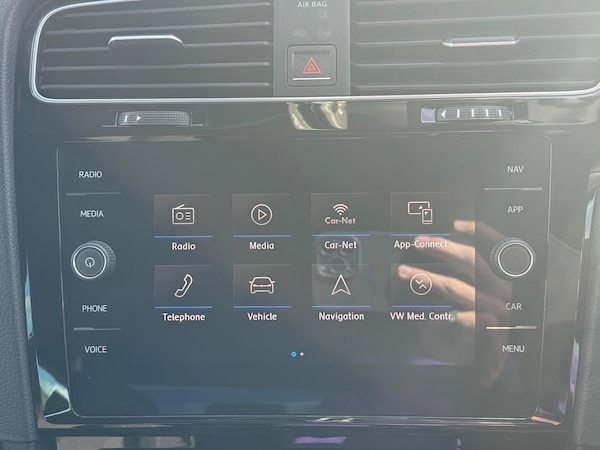 Used Volkswagen Golf 2017 for sale - 76142870: Photo 33