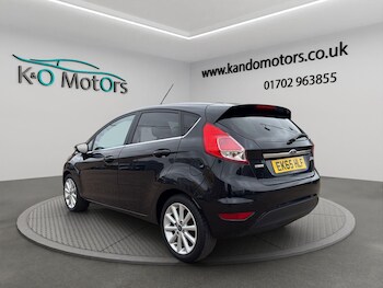 Used Ford Fiesta 2015 for sale - 77704870: Photo