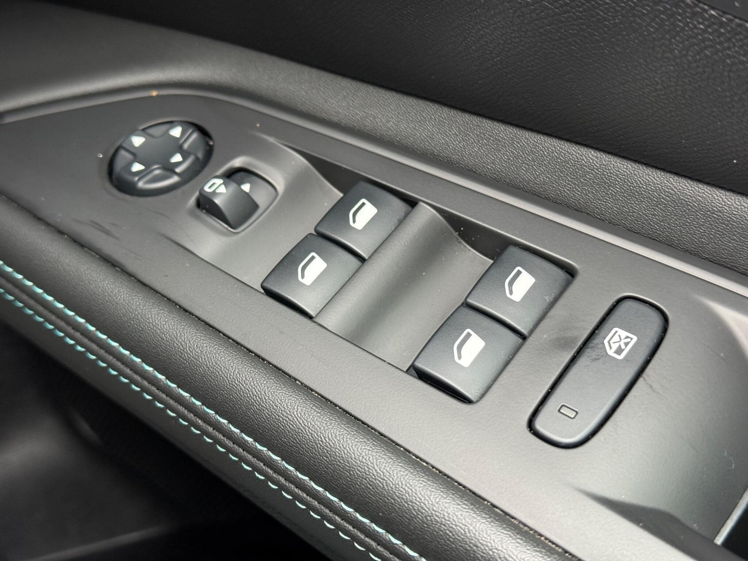 Used Peugeot 5008 2021 for sale - 77799484: Photo 41