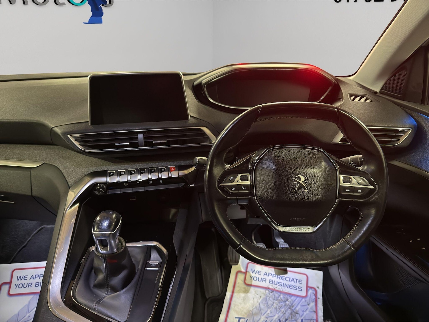 Used Peugeot 3008 2017 for sale - 77120517: Photo 2