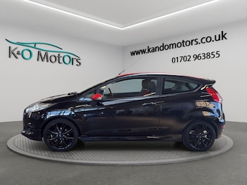 Used Ford Fiesta 2015 for sale - 78348001: Photo