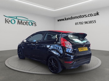 Used Ford Fiesta 2015 for sale - 78348001: Photo