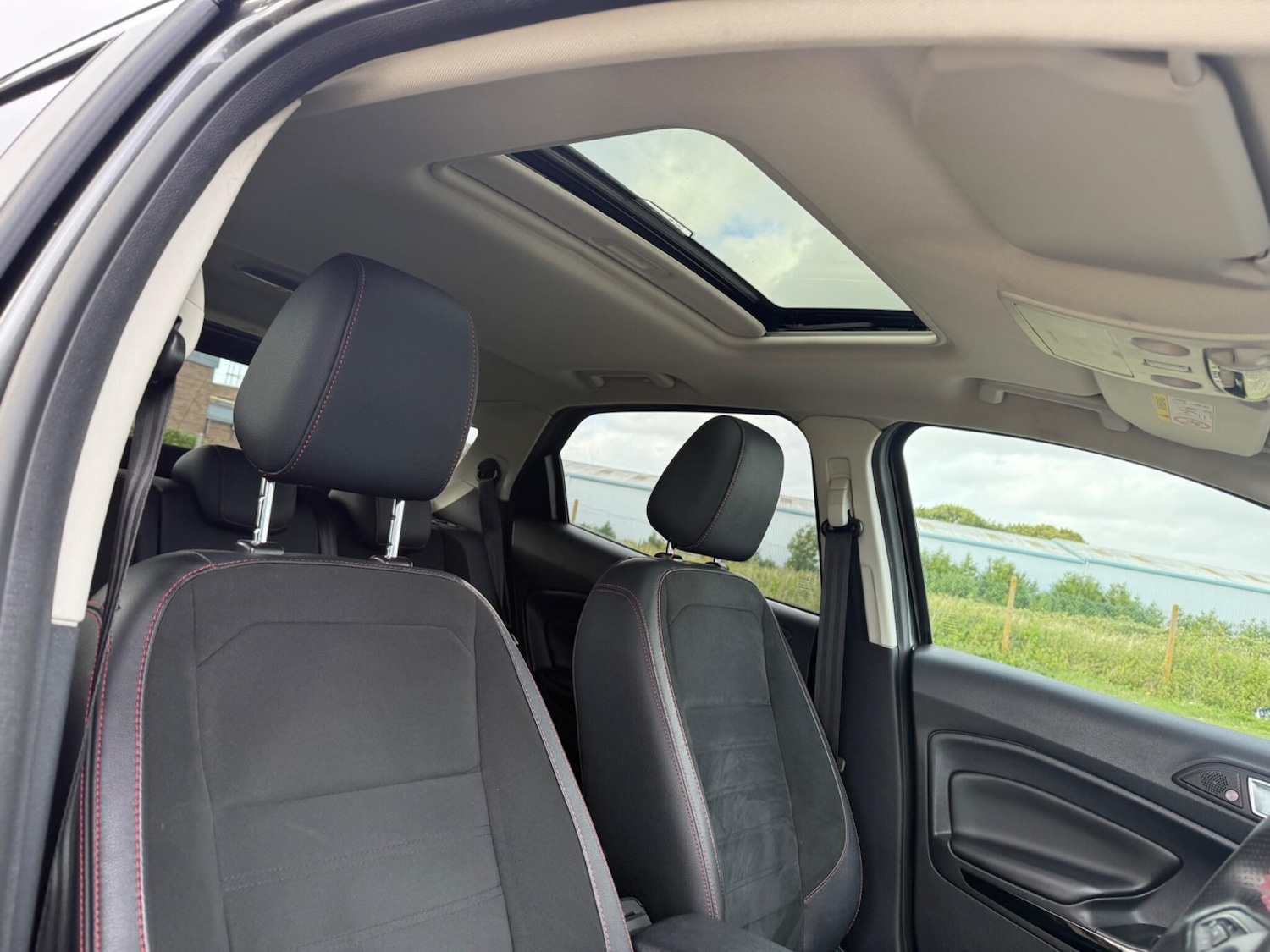 Used Ford Ecosport 2019 for sale - 76987872: Photo 13