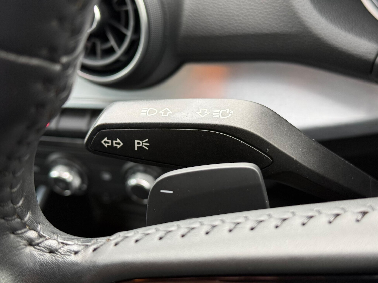 Used Audi Q2 2017 for sale - 77115919: Photo 26