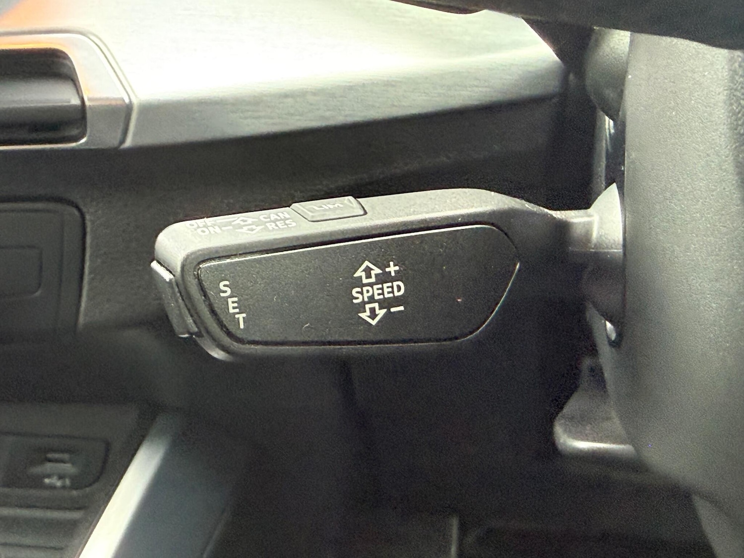 Used Audi Q2 2017 for sale - 77115919: Photo 28