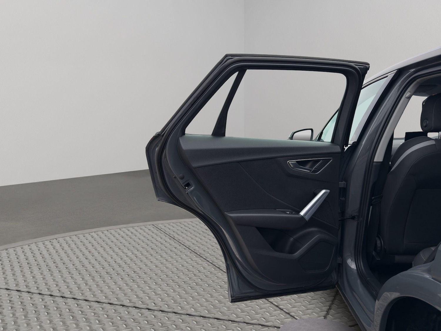 Used Audi Q2 2017 for sale - 77115919: Photo 44