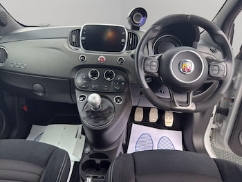 Used Abarth 595 2021 for sale - 79225255: Photo
