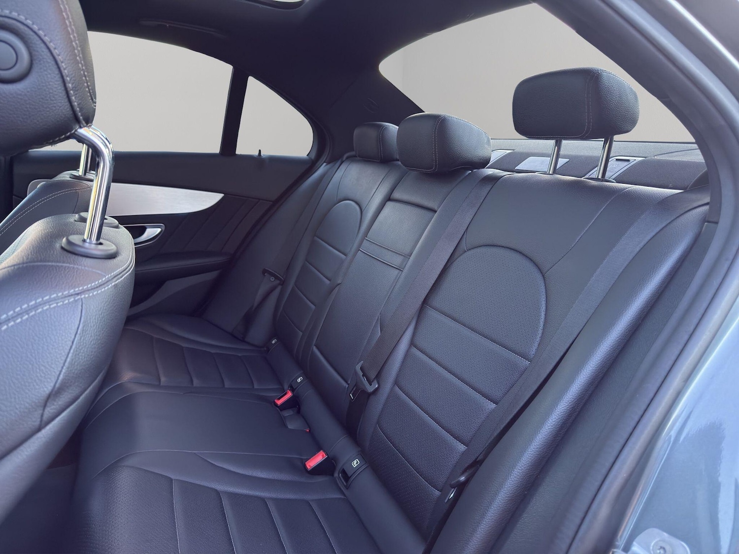 Used Mercedes-Benz C Class 2017 for sale - 77115917: Photo 18