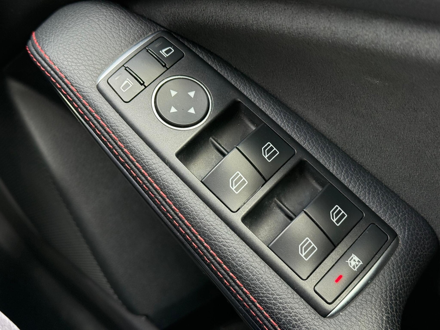 Used Mercedes-Benz A-Class 2017 for sale - 77898333: Photo 37