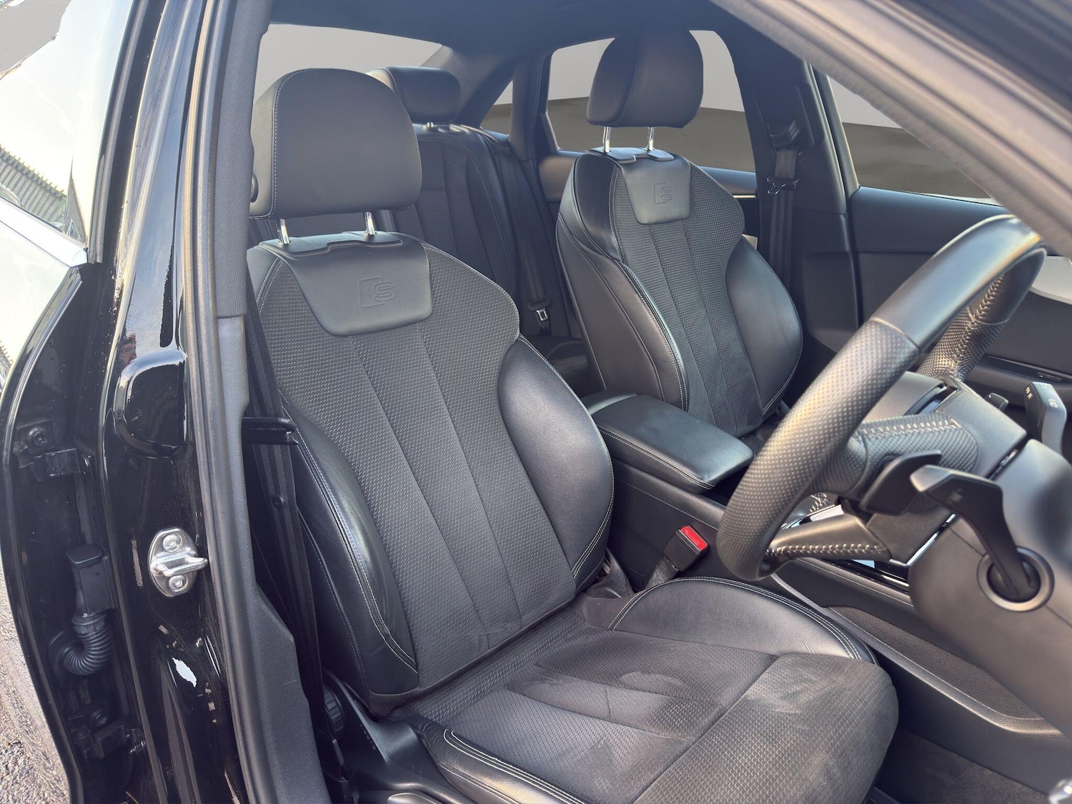 Used Audi A4 2020 for sale - 77115894: Photo 12